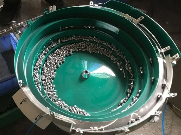 深圳振動(dòng)盤的作用及故障檢查！